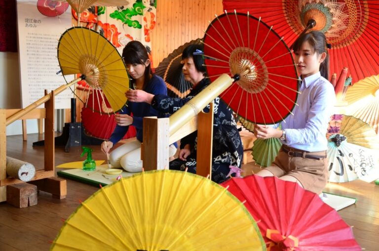Wagasa Denshokan : Fabriquez votre propre parapluie traditionnel japonais